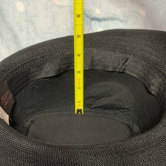 VTG 2b bebe Black Fedora Hat with Cream Band - Picture 10 of 10